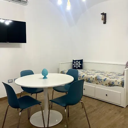 Archi In Centro * ヴィエステ